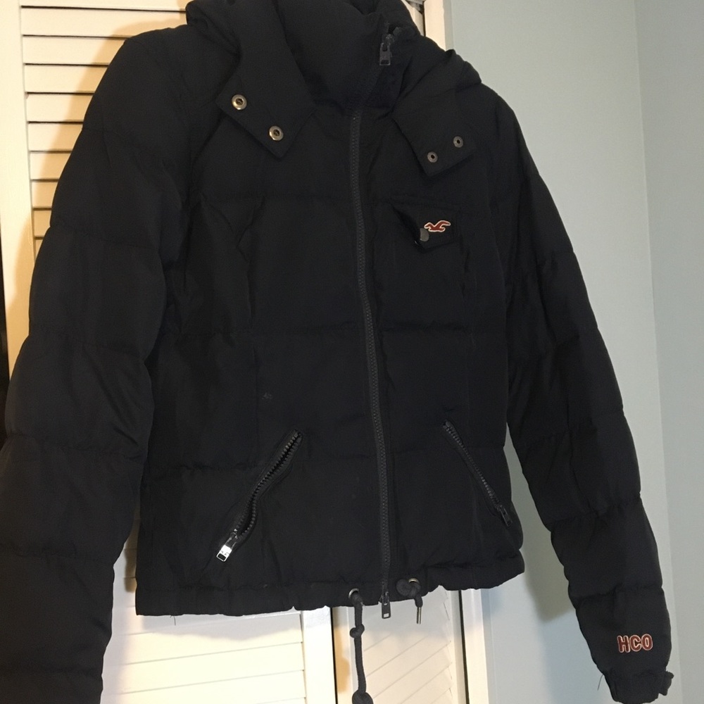 Hollister Coat made with down (the warmest material) OBO